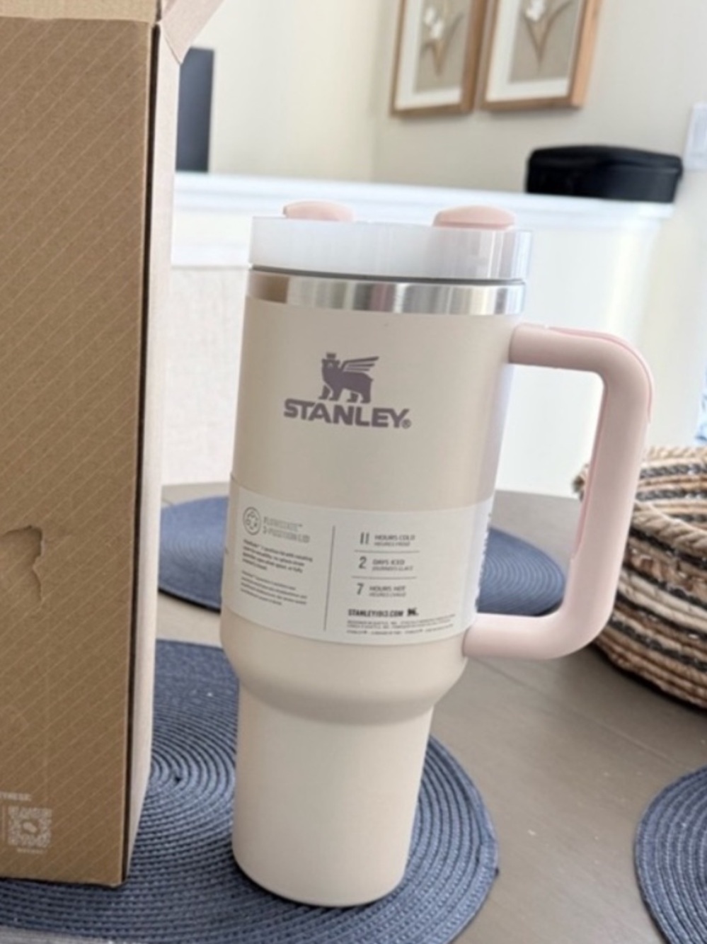 40 oz Stanley Cream Travel Mug with Pink Handle